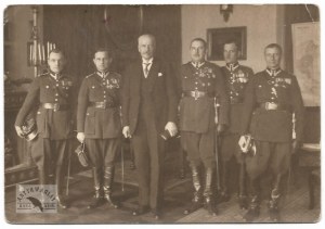 [MOŚCICKI Ignacy - delegation of commanders of regiments of the 1st Legion Infantry Division at an audience with the President of the Republic of Poland at the Royal Castle....