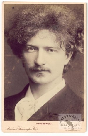 London Stereoscopic & Photographic Comp. - Ignacy Jan Paderewski portrait photograph. [ca. 1892].