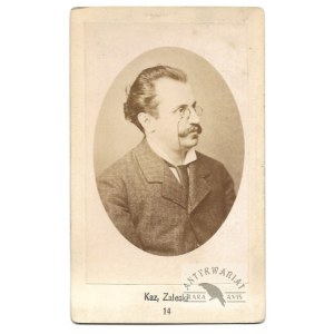 [ZALEWSKI Kazimierz - fotografia portretowa - ujęcie w formacie cdv]. [l. 80. XIX w.]. Fotografia w owalu form. 8,...