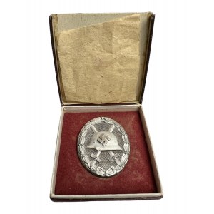 Cased Silver Wound badge reverse marked 65 for Klein & Quenzer A.G. Oberstein