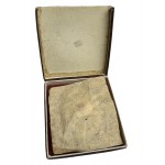 Cased Silver Wound badge reverse marked 65 for Klein & Quenzer A.G. Oberstein