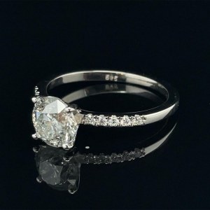 GOLD RING 2.47 GR WITH DIAMOND AND DIAMONDS - RNG21203