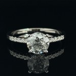 GOLD RING 2.47 GR WITH DIAMOND AND DIAMONDS - RNG21203
