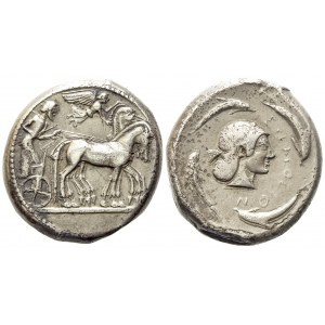 Sicily, Syracuse, Time of Hieron I (478-466 BC), Tetradrachm; AR (17,15 g; 24,5 mm)