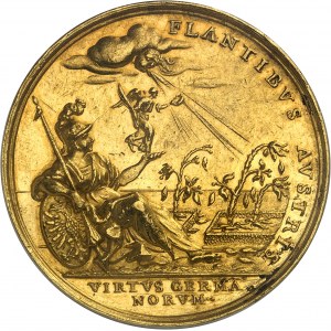 Savoy, Victor-Amédée II (1675-1730). Gold medal in the module of 20 ducats, capture of the city of Cremona by Prince Eugene of Savoy and capture of Marechal de Villeroy, by P. Müller, Special strike (SP) 1702, Augsburg.