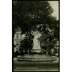 18 WARSZAWA - Pomnik Wdzięczności, Składnica i Wydawnictwo pocztówek K. Wojutyński, fot. czb., ok. 1930.