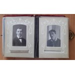 Album za zdjęciami rodziny Jaksa Bykowskich