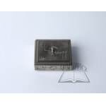 Kasetka w stylistyce art deco,