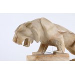 Tigre en albâtre, Europe occidentale, première moitié du XXe siècle.