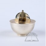 CUKIERNICA, Továrna na plech a bronz bratří Hennebergů, Varšava, 20./30. léta 20. století.