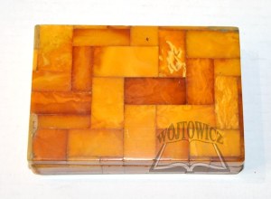 (BURSHINE). Music box music box in amber.