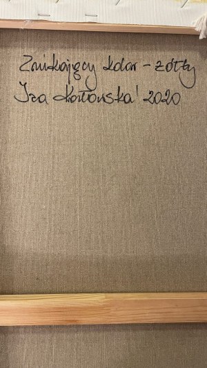Izabela Kozłowska, Znikający kolor - żółty
