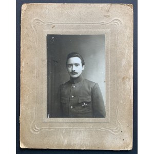 [Military] Cardboard photograph - portrait of a soldier [early 20th century].