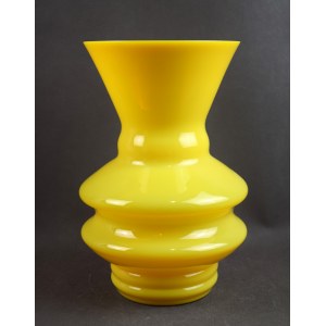 Gelbe Vase, Lucyna PIJACZEWSKA, Huta Barbara, 1970er Jahre.