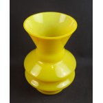 Gelbe Vase, Lucyna PIJACZEWSKA, Huta Barbara, 1970er Jahre.