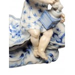 Cupid as a cook on mussel shells Blue Onion Pattern Meissen, around 1968