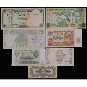 World. 7 Mixed Banknotes