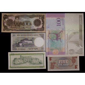World. 6 Mixed Banknotes