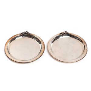 Trays with floral motif, Resovia