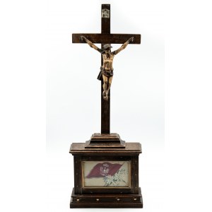 Wooden crucifix with base