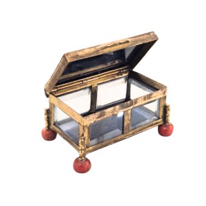Lapis lazuli casket, Grand Tour souvenir, France, 19th century.