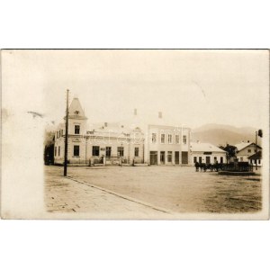 1940 Campulung Moldovenesc, Moldvahosszúmező, Kimpolung (Bukovina, Bukowina); Piata Arboroasa / square, Gasthaus hotel...