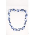 Porcelain necklace with Chinese vintage motif