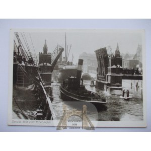 Danzig, Danzig, drawbridge, steamboats circa 1940.