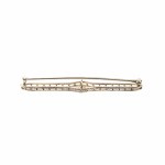 Art Deco Brosche mit Barockperle