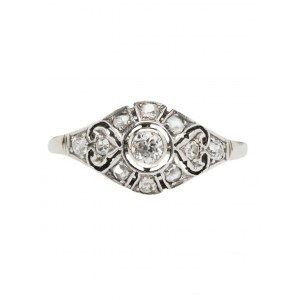Bague Art déco avec diamant