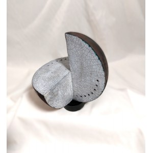 Wanda WOLF (nata nel 1959), Sfera di ceramica, 2024