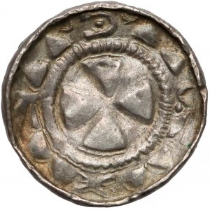 Denar krzyżowy CNP VI - datowanie na pierwszą ćwierć XI wieku.