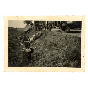 Wrzesień 1939 - zdobyte działo ppanc. Bofors (343)