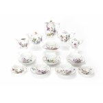 Meissen jugs and cups with flower painting