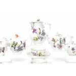 Meissen jugs and cups with flower painting