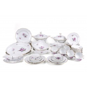 Meissen dinner service flower painting in purple camaieu