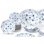 Royal Copenhagen dinner service 'Musselmalet'