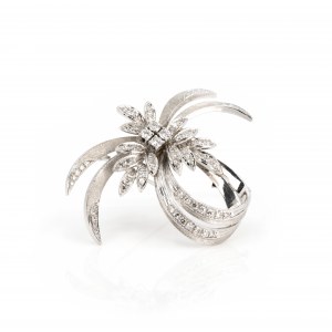 Diamond brooch