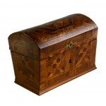 Casket inlaid with precious wood, 19th century (142)