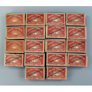 Set of 18 matchboxes. Poland, 1930s (646)