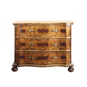 Baroque chest of drawers, 18th century, South German, veneered