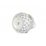 Dresden porcelain, Openwork handle basket