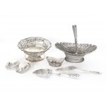 Mixed table decoration, 1 filigree basket with handle
