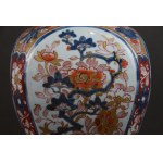 Öl-/Elektrolampe, Imari, Japan, 18. Jahrhundert, vergoldete Bronze, Frankreich, Mitte 19.
