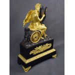 Orpheus-Manteluhr, vergoldete Bronze, Frankreich, um 1830.