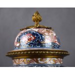 Para amfor, Imari, Japonia, ok. 1700 r., Edo, okucie z brązu złoconego XIX w.