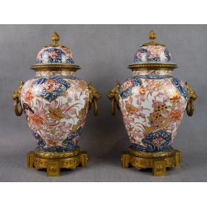 Para amfor, Imari, Japonia, ok. 1700 r., Edo, okucie z brązu złoconego XIX w.