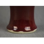 Meiping-Vase, Sang de boeuf, China, 1. Hälfte des 20. Jahrhunderts. Signiert