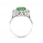 Bague en or avec diamants et émeraude de Colombie