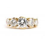 Diamond gold veretta ring